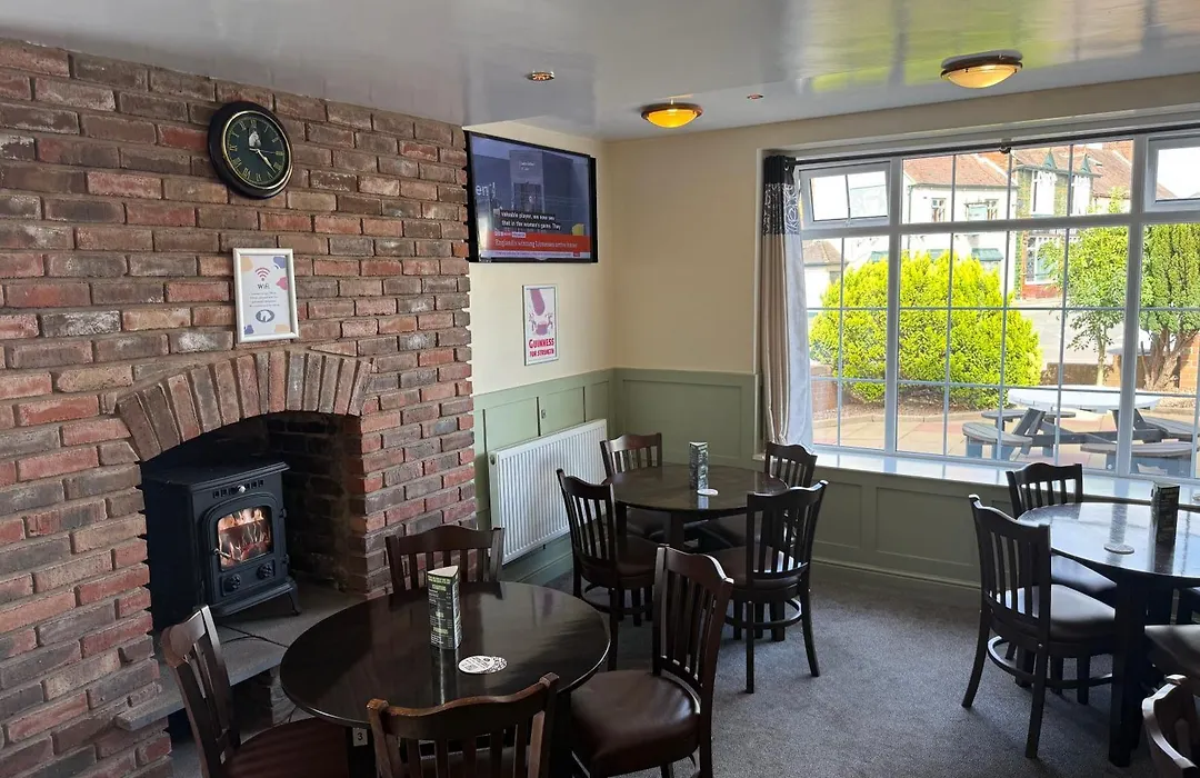 White Horse Tavern-1